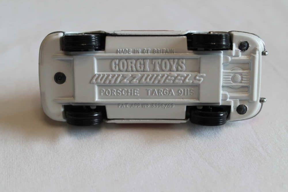 Corgi Toys 509 Porsche Targa 911S Police Car-base