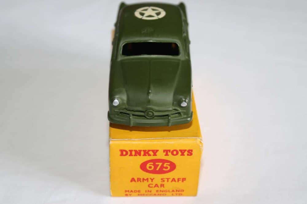 Dinky Toys 675 Army Staff Car-front