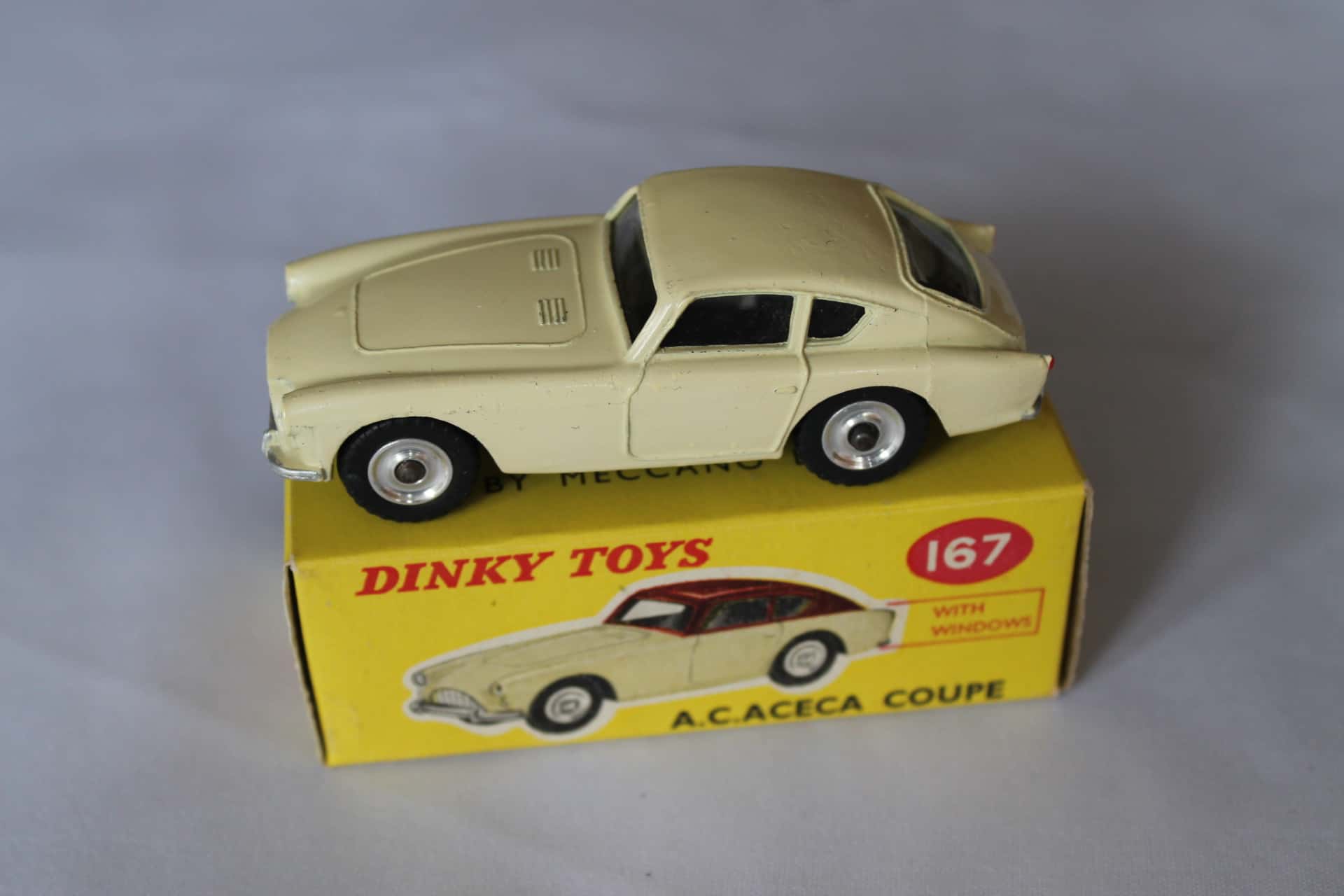 Miniature Voiture Dinky Toys A.C. Aceca 1/43 - Modèle 167 - Angleterre 1958-1962 - Occasion Collection