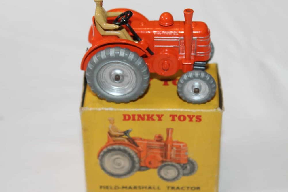 Dinky Toys 027N/301 Field Marshall Tractor-side