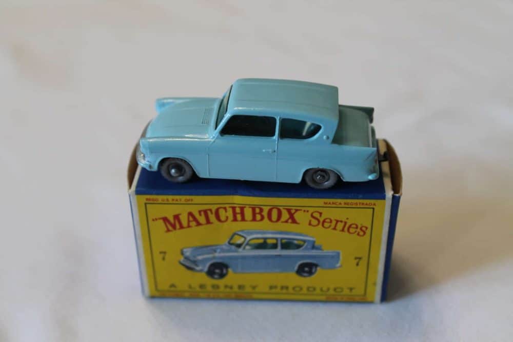 Matchbox Toys 7B Ford Anglia