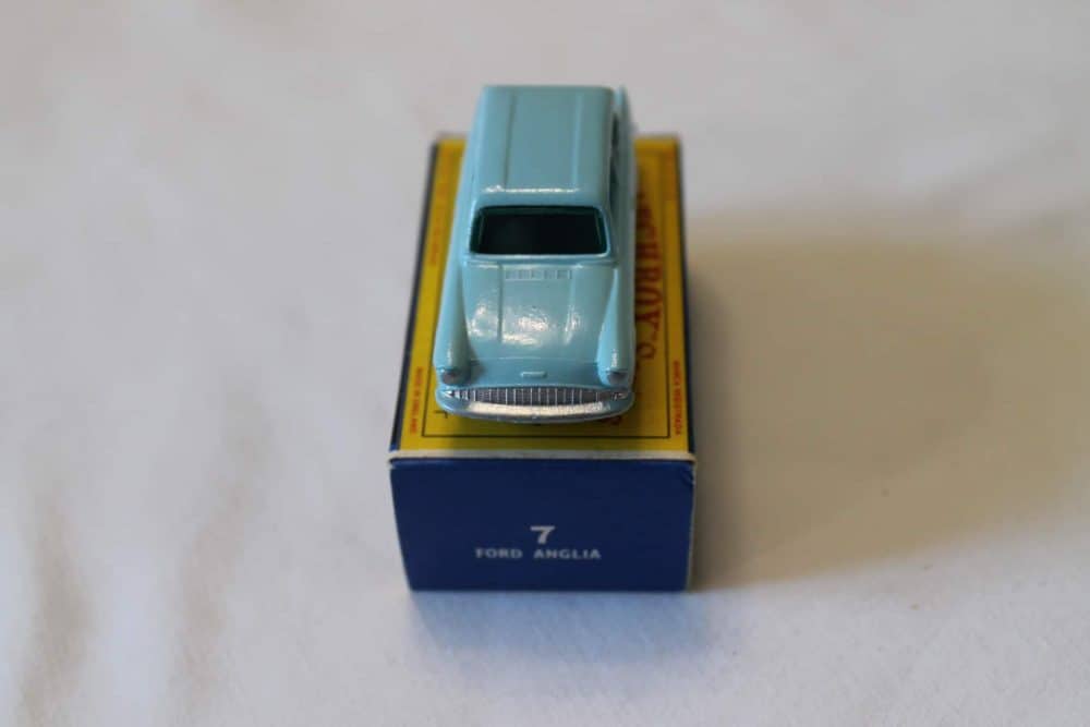 Matchbox Toys 7B Ford Anglia-front