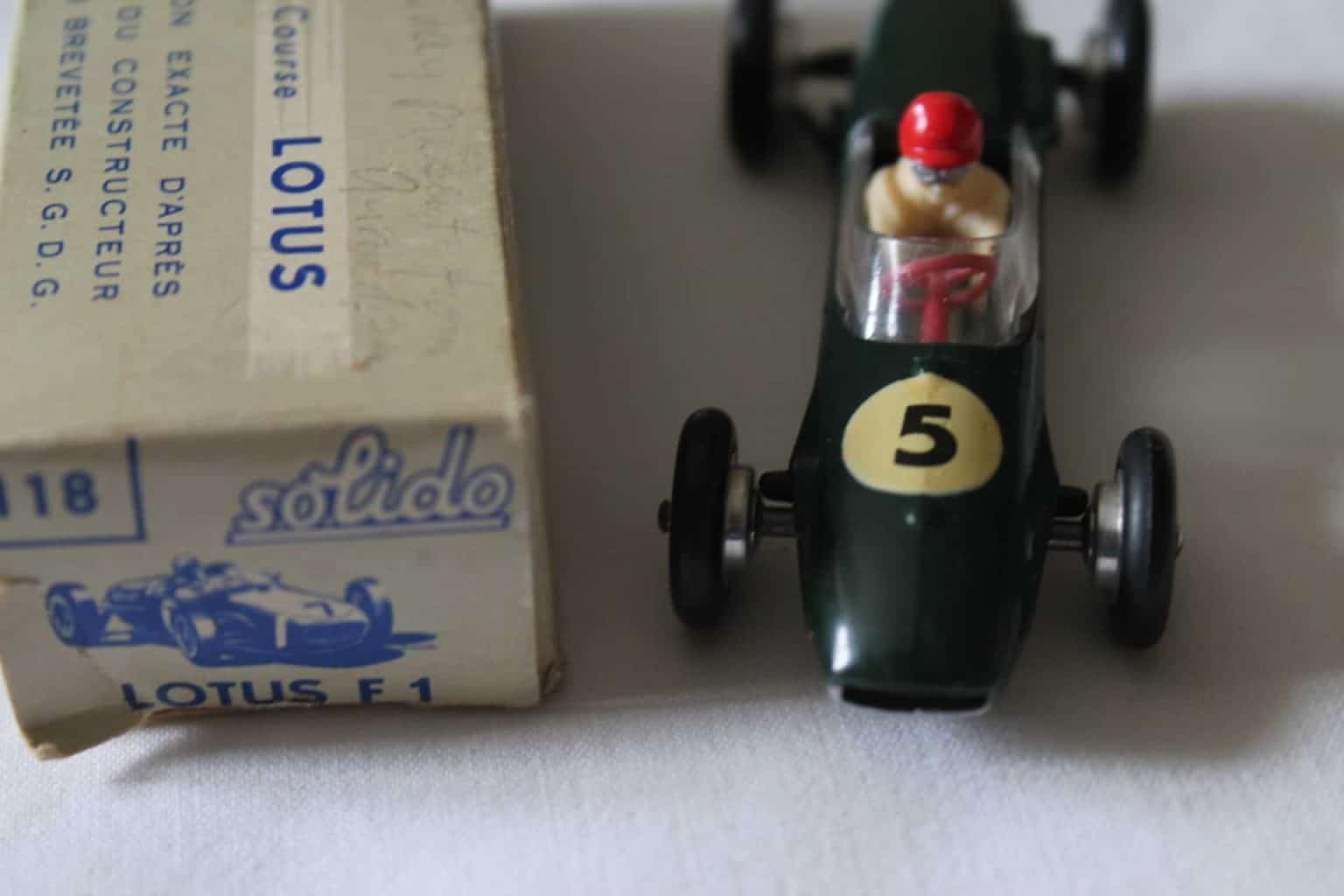 Solido Serie 100 118 1:43 Lotus F1 - vert foncé 12