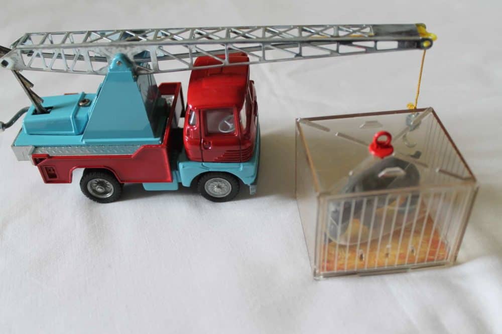 Corgi Toys 1144 Chipperfields Circus Crane Scammell Handyman Cab-rightside
