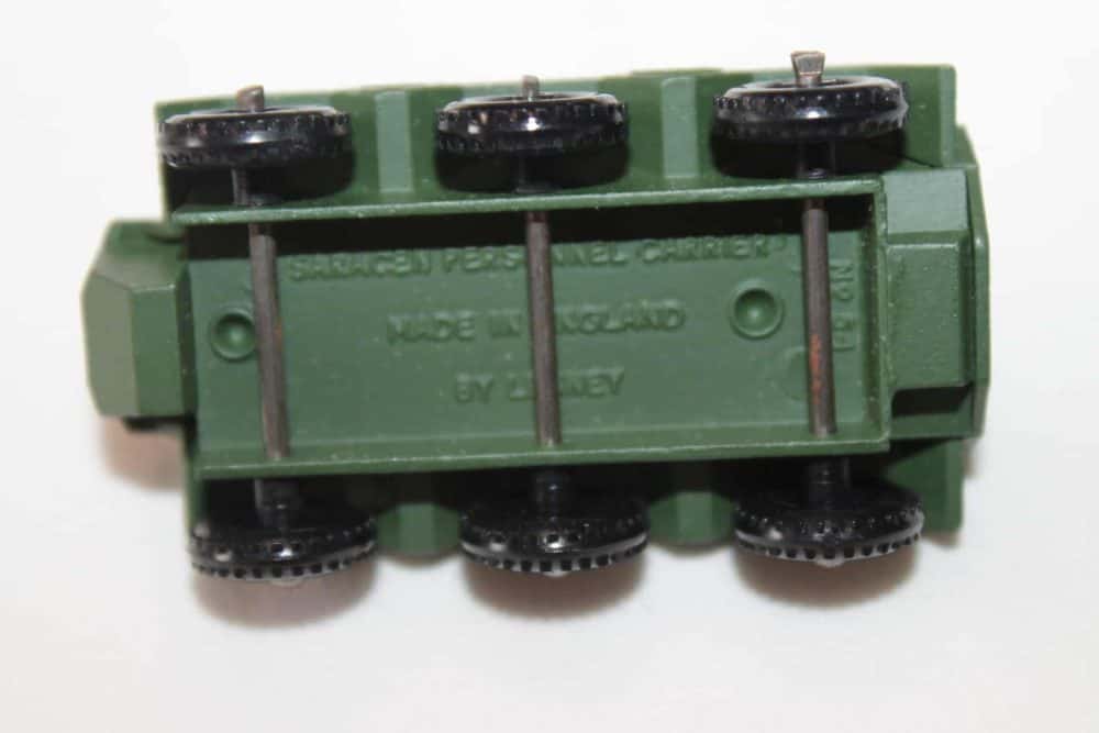 Matchbox Toys 54A Saracen Personnel Carrier-base