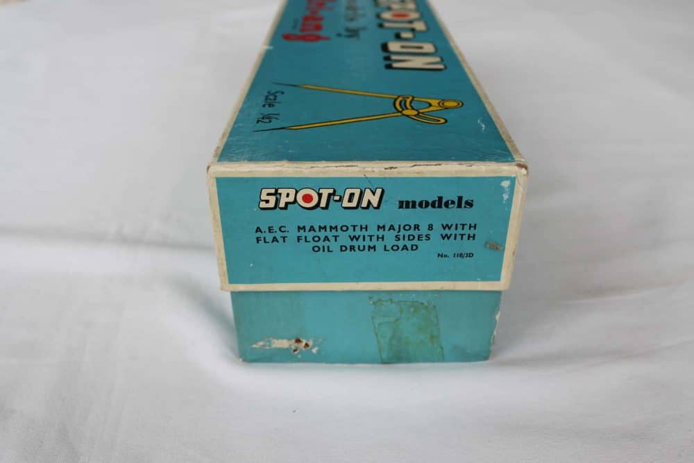 Spot-on Toys 110/3D A.E.C. Mammoth Major 8 Flat Float & Oil Drums-boxend