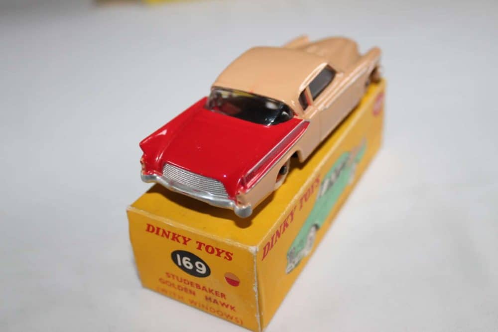 Dinky Toys 169 Studebaker Golden Hawk-back