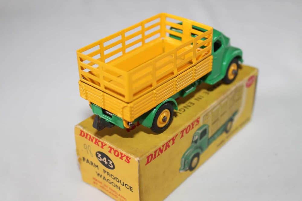 Dinky Toys 343 Farm Produce Wagon-back
