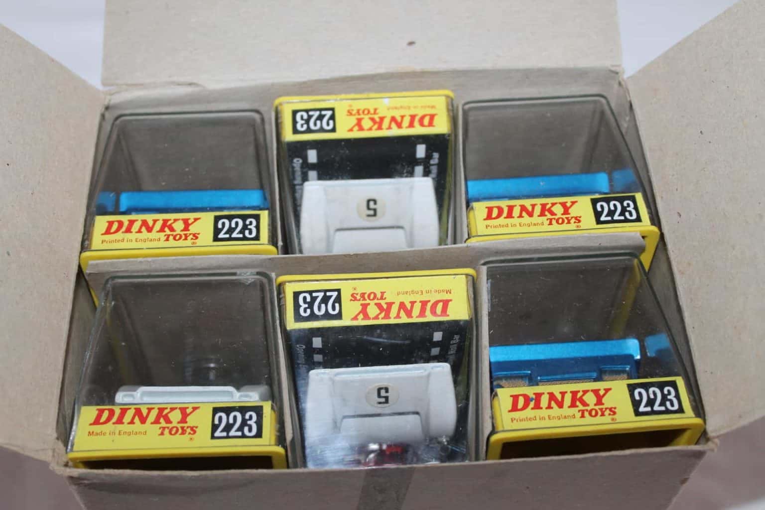 Voiture Miniature Dinky Toys Gb n° 223 McLaren M8A 1/43 Voiture Miniature Dinky Toys Gb n° 223 McLaren M8A 1/43