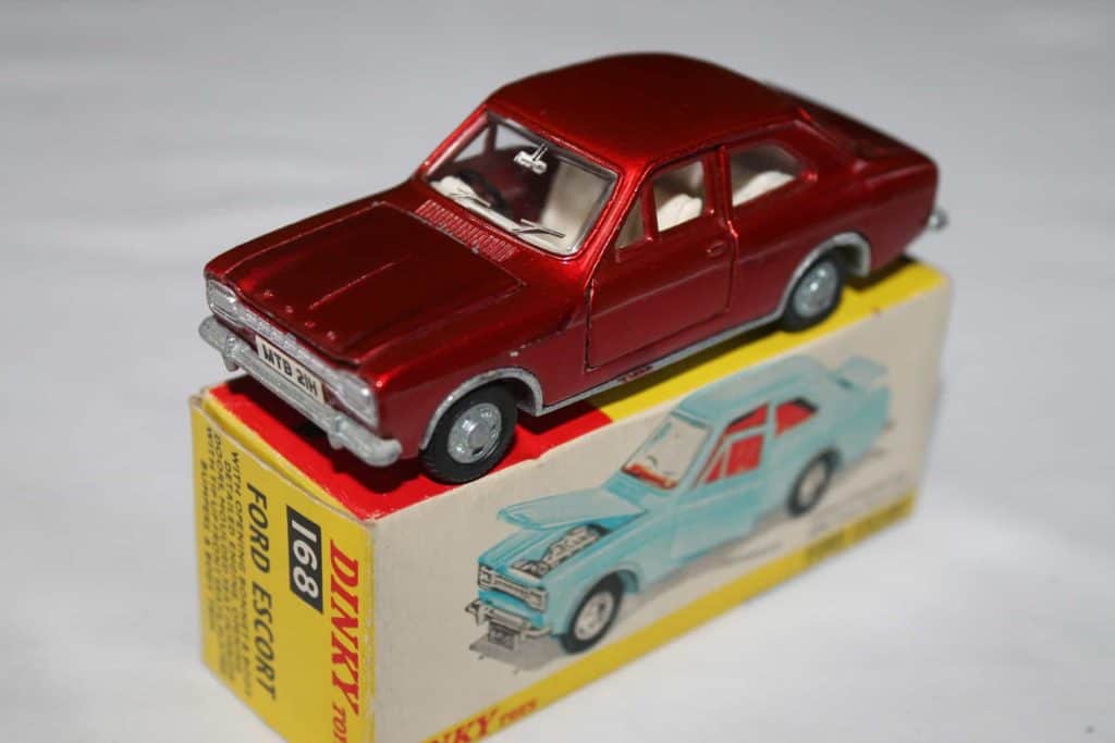 Dinky Toys 268 Ford Escort - Diecast