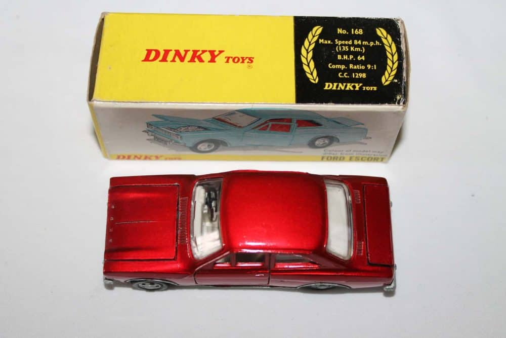 Dinky Toys 268 Ford Escort-top