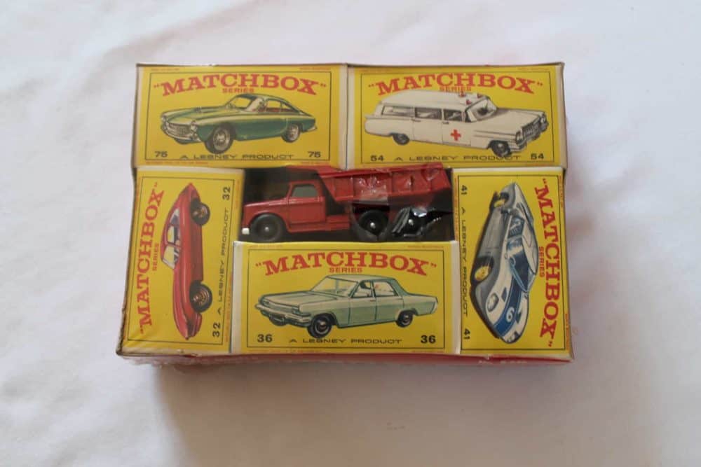 Matchbox S-649 US Export 1966 Six Pack with Catalogue