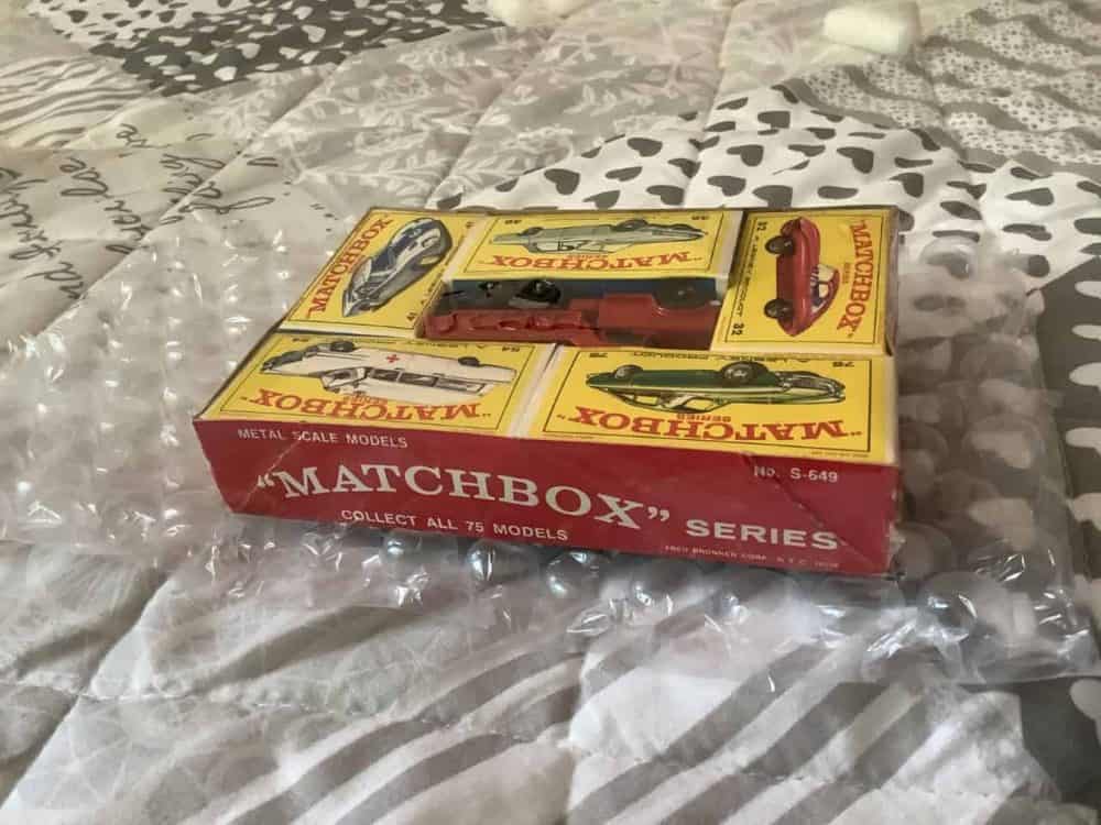 Matchbox S-649 US Export 1966 Six Pack with Catalogue-boxside