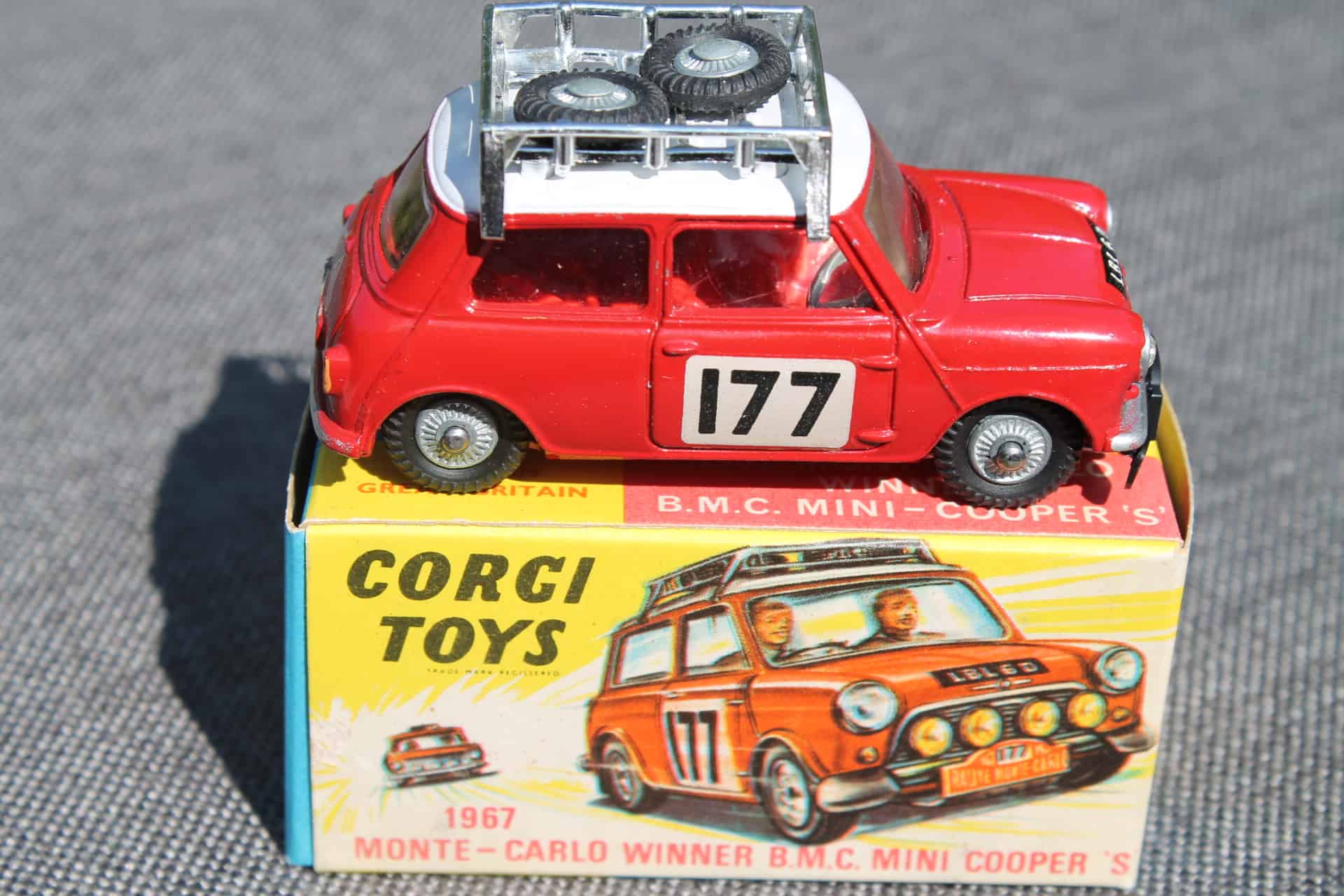 Corgi Toys 339 1967 Monte Carlo Winner B.M.C. Mini Cooper - Diecast