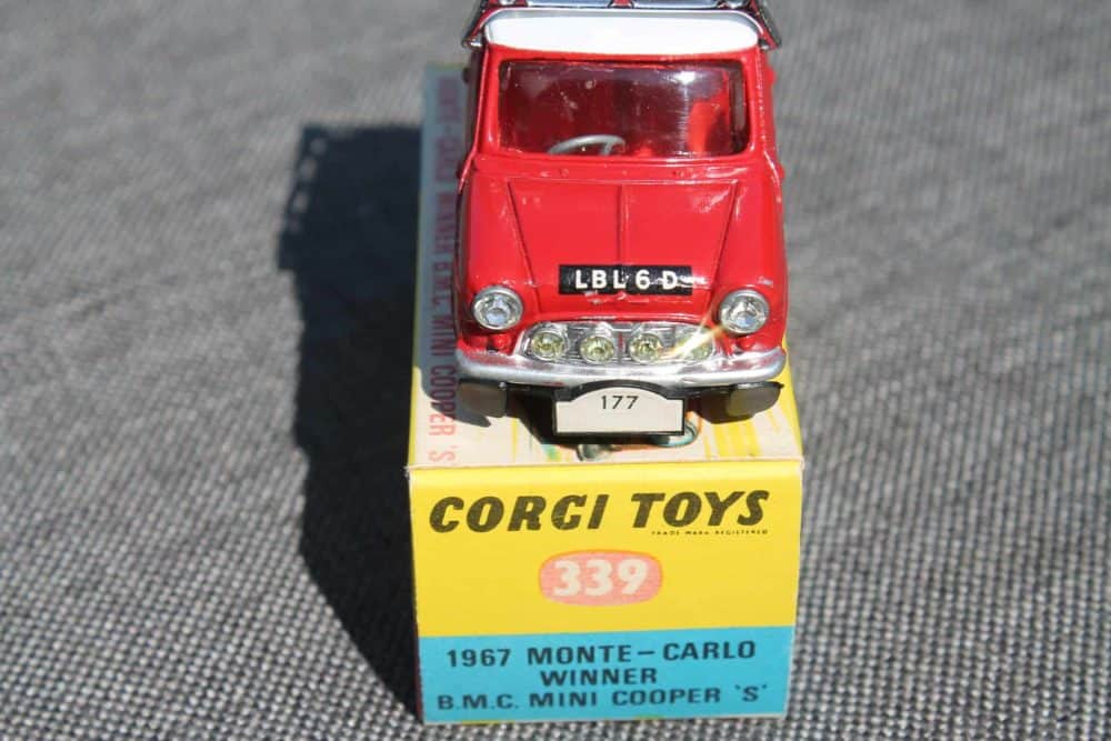 Corgi Toys 339 1967 Monte Carlo Winner B.M.C. Mini Cooper-front