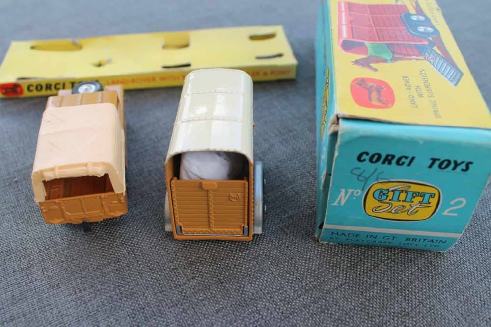 Corgi Toys Gift Set No 2 Land-Rover with Rice's Trailer & Pony-back