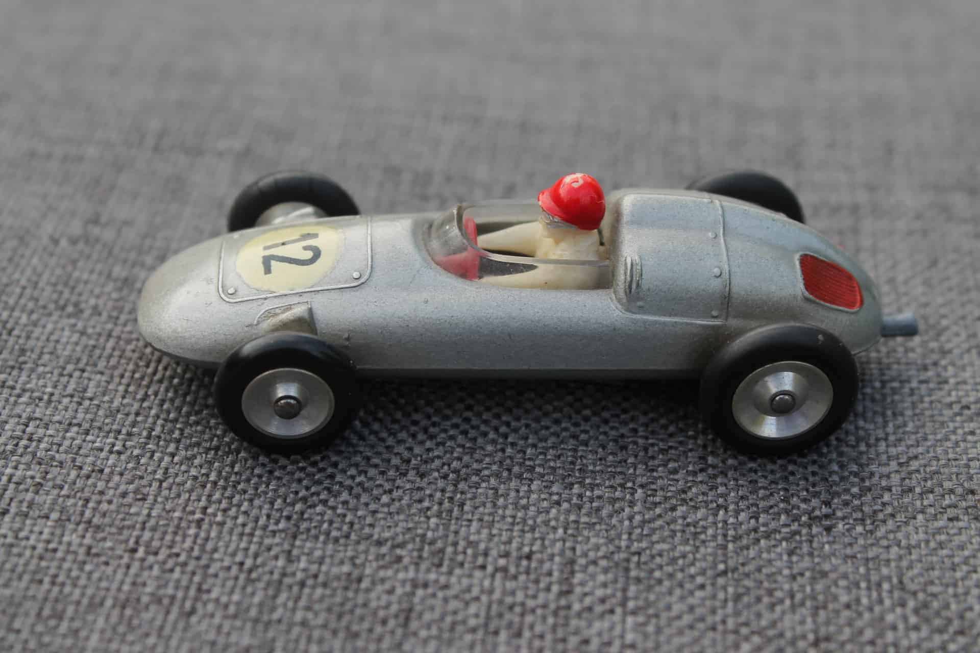 SOLIDO REF 117 PORSCHE FⅡ（⑨bule） SOLIDO REF 117 PORSCHE FⅡ（⑨bule） SOLIDO 117 Scale 1/43