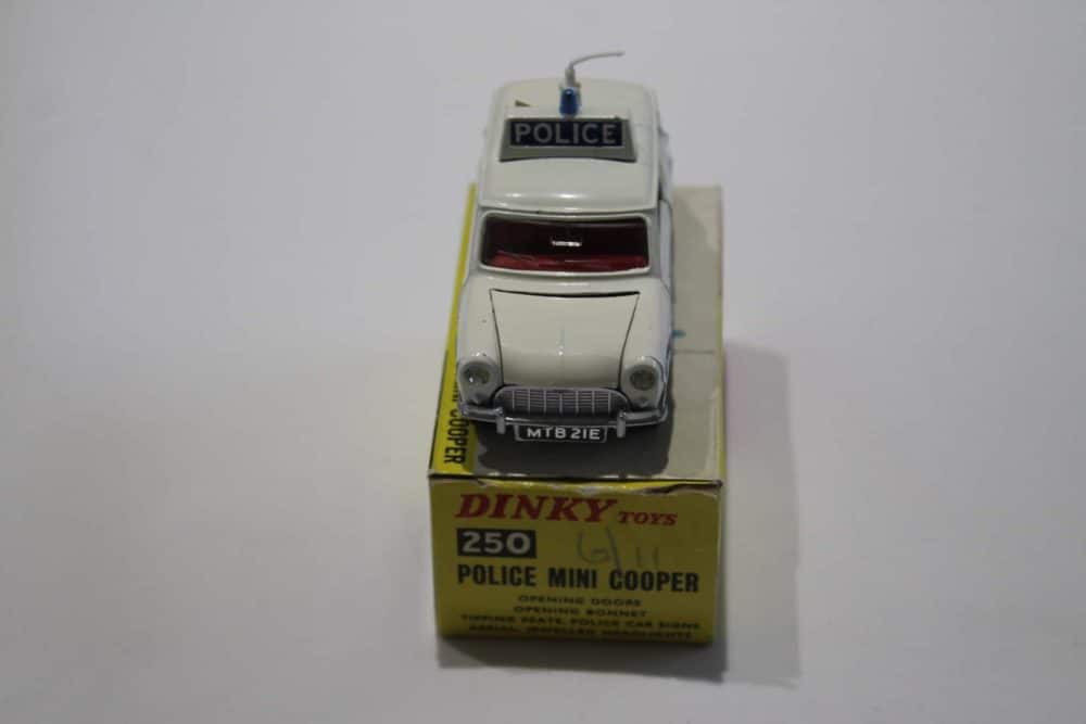 Dinky Toys 250 Police Mini Cooper-front