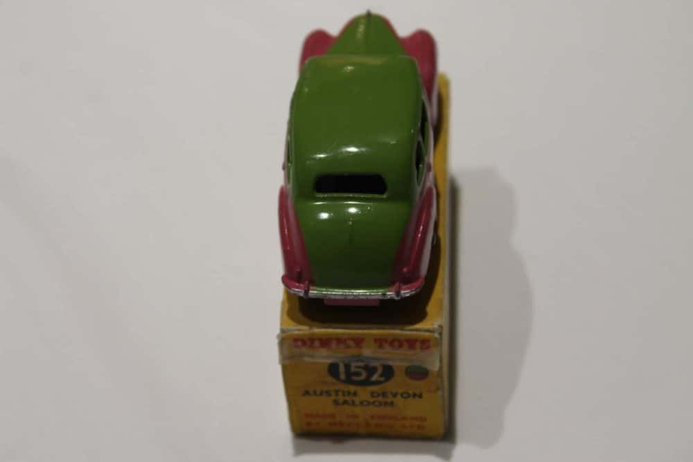 austin-devon-152-dinky-toys-lime-and-cerise-and beige-wheels-back