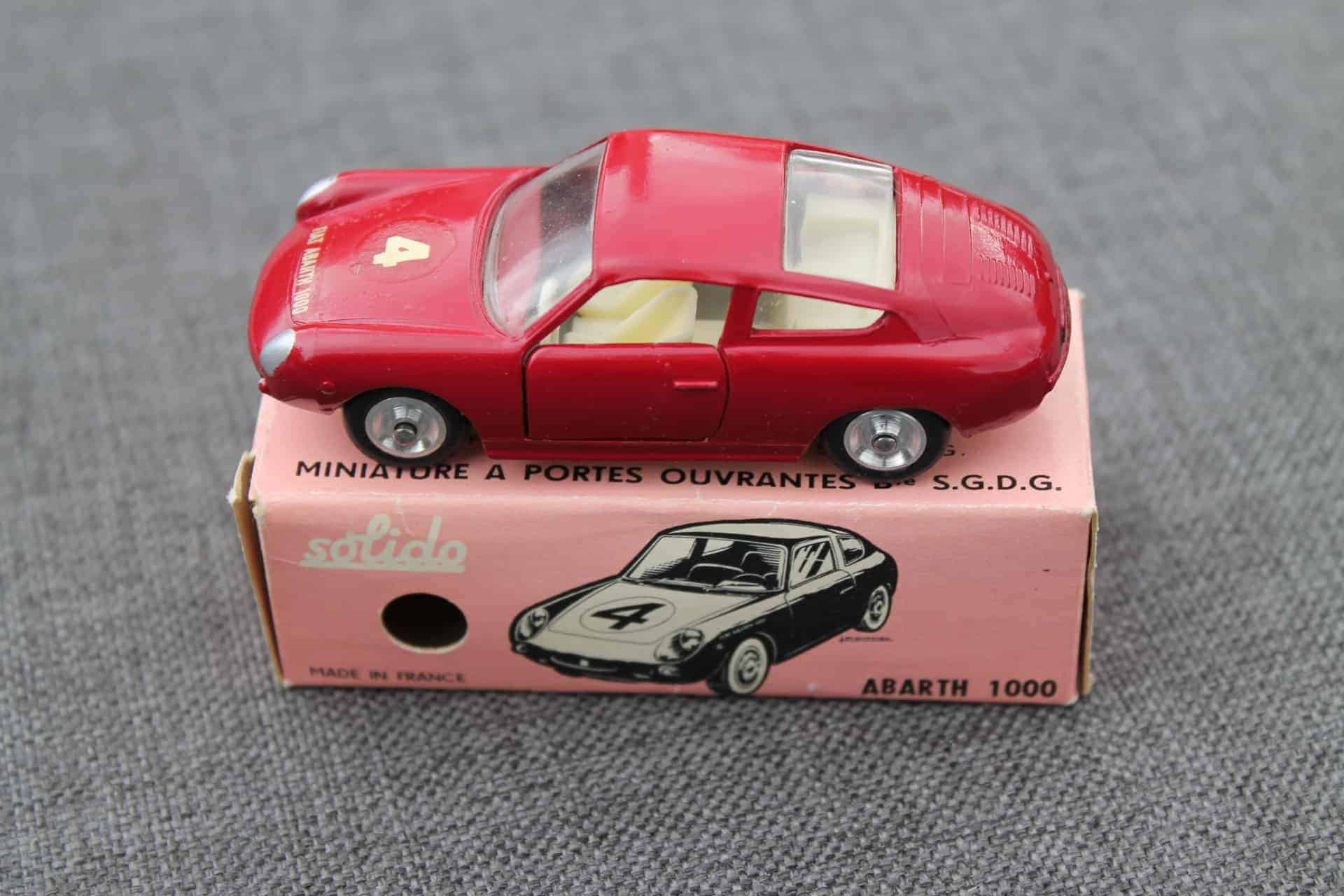 ミニカー SOLIDO ABARTH 1000 fiat-abart-100-deep-red-solido