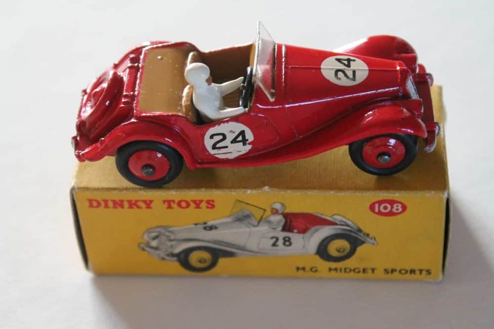 Dinky Toys 108 MG Midget Competition-side