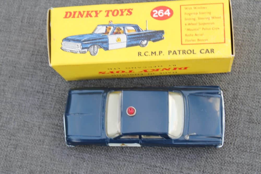 rcmp-patrol-car-dinky-toys-264-ford-fairlane-top
