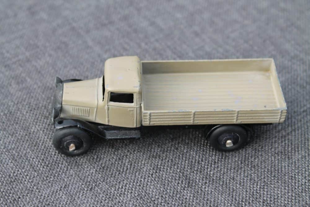 wagon-25a-dinky-toys-type-3-taupe-black-wheels