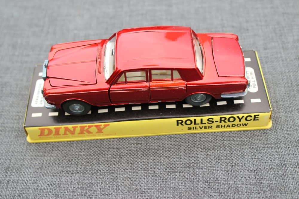 rolls-royce-silver-shadow-dinky-toys-158-metallic-red