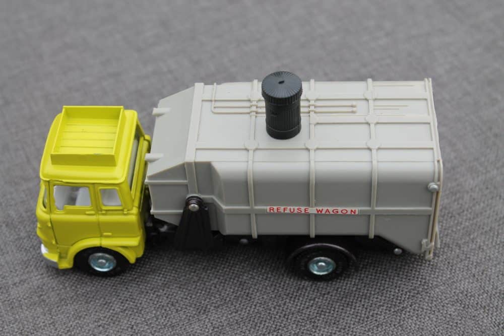 bedford-refuse-wagon-lime-green-and-chocolate-brown-dinky-toys-978-window-box-left-side
