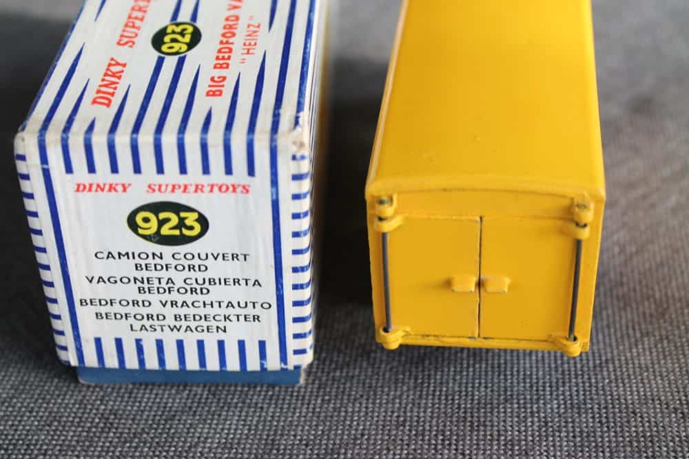 big-bedford-heinz-ketchup-bottle-lorry-rare-dinky-toys-923-back