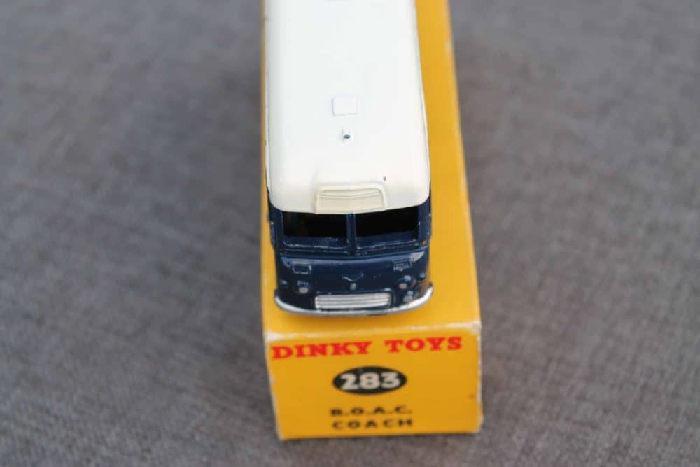 boac-coach-dinky-toys-283-front