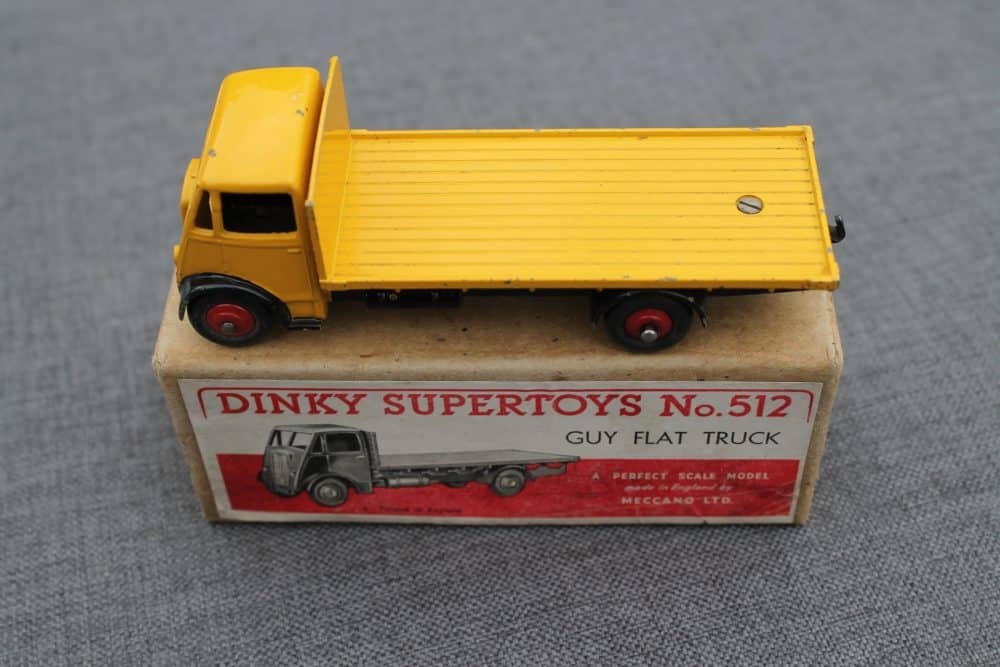 guy-flat-bed-yellow-black-and-red-wheels-boxed-dinky-toys-512