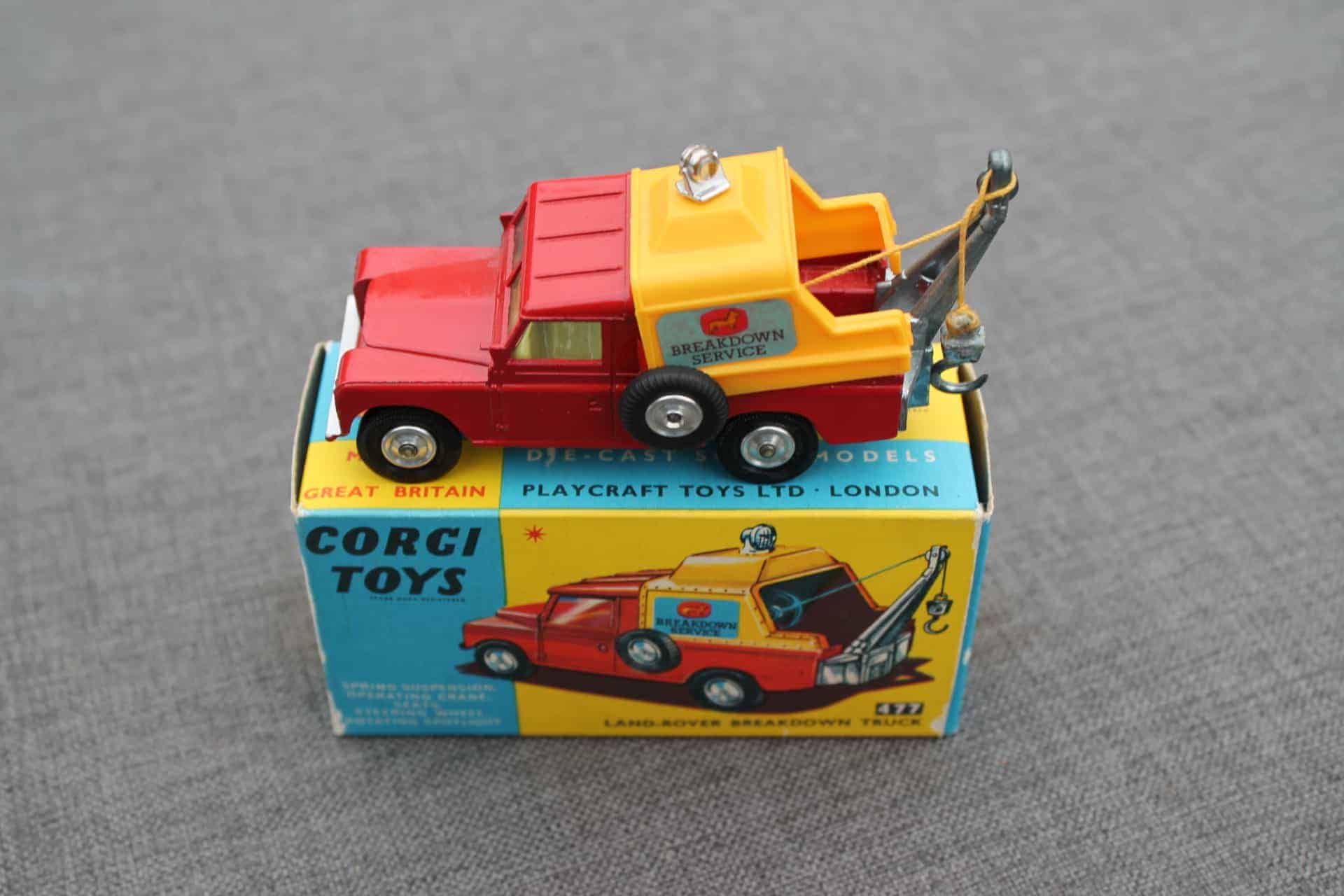 Corgi Toys 477 Land-Rover Breakdown Truck - Diecast