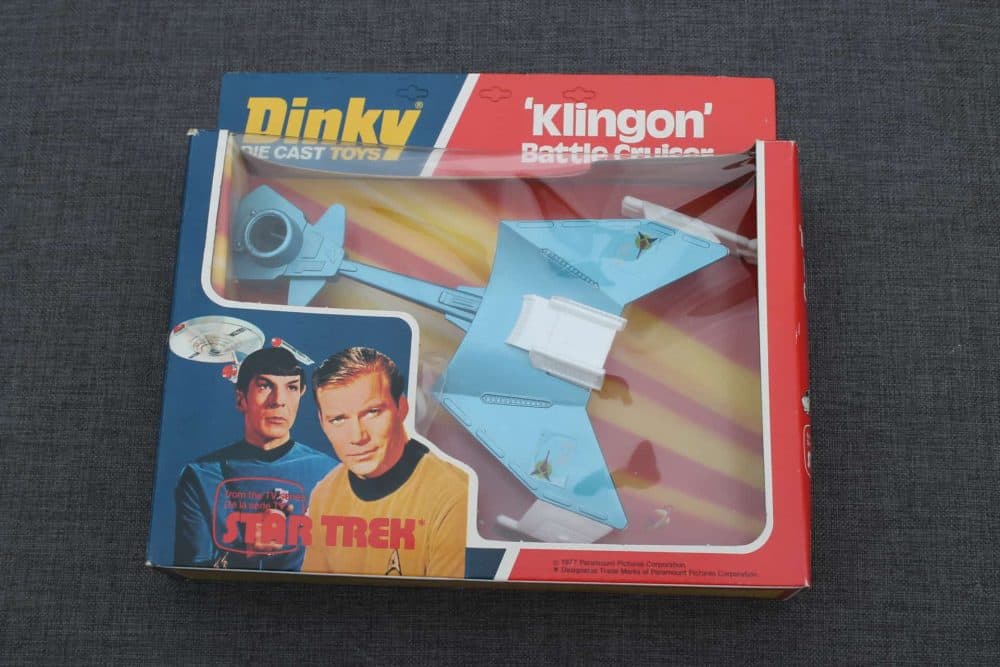 star-trek-klingon-battle-cruiser-dinky-toys-357