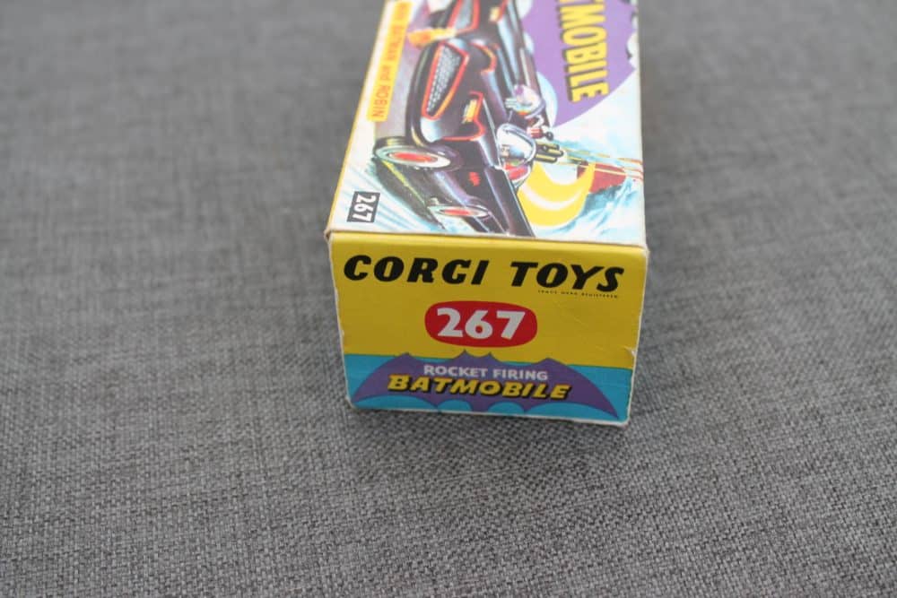 batmobile-gloss-black-corgi-toys-267-box-end