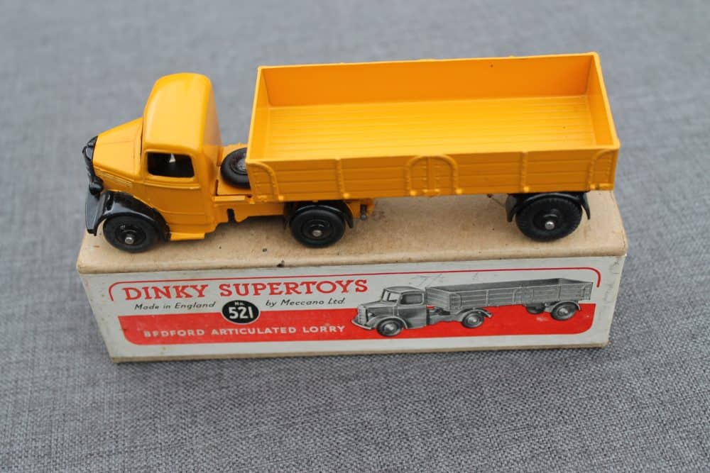 bedford-artic-lorry-yellow-black-wheels-red-label-early-b0x-scarce-dinky-toys-521