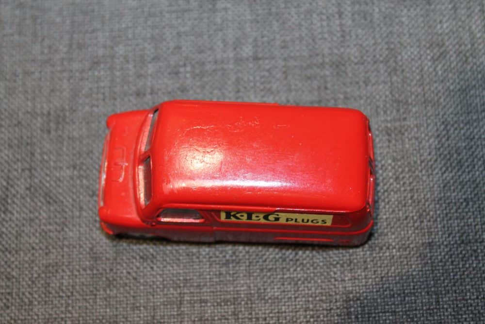 bedford-mechanical-van-klg-plugs-scarce-red-corgi-toys-403m-top
