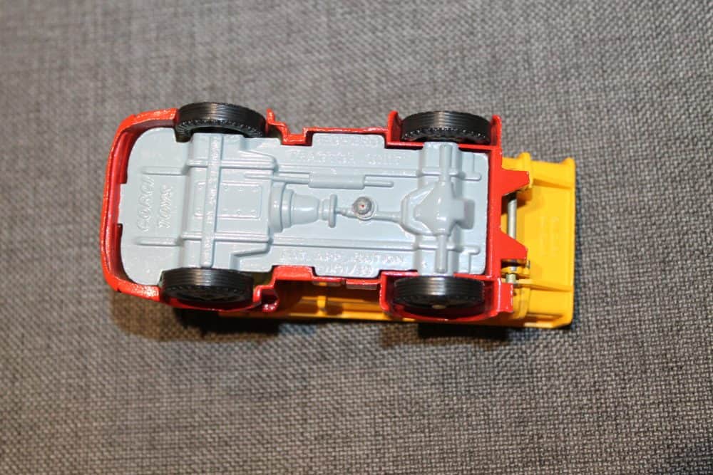 bedford-tipper-truck-red-yellow-cast-wheels-corgi-toys-494-base