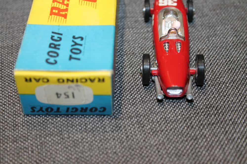 ferrari-racing-car-shark-nose-red-plain-box-corgi-toys-154-back