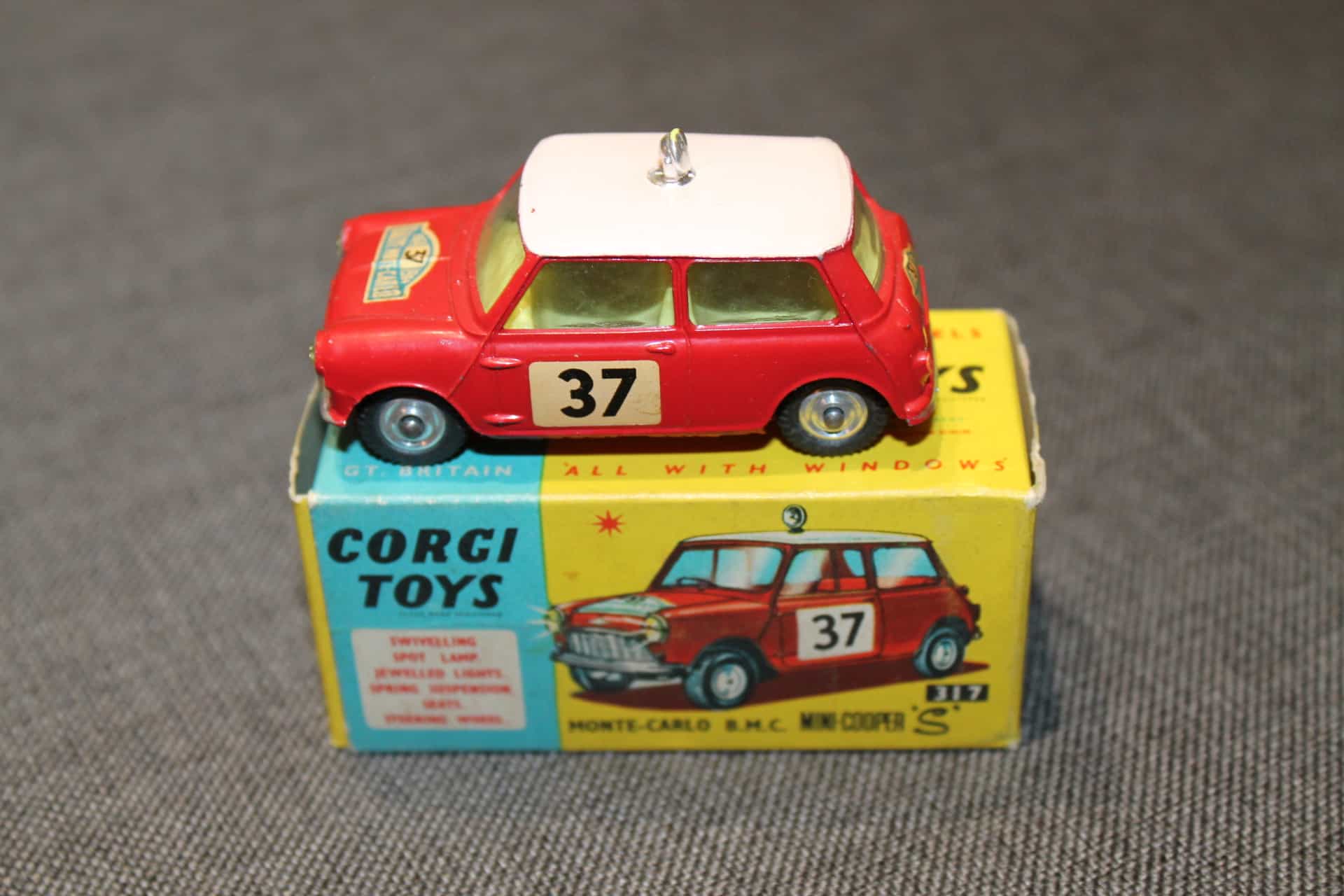 Corgi Toys 317 Monte Carlo B.M.C. Mini Cooper S - Diecast