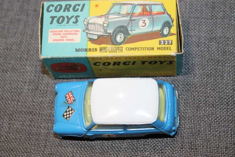 morris-mini-cooper-competition-blue-and-white-roof-rn1-corgi-toys-227-top
