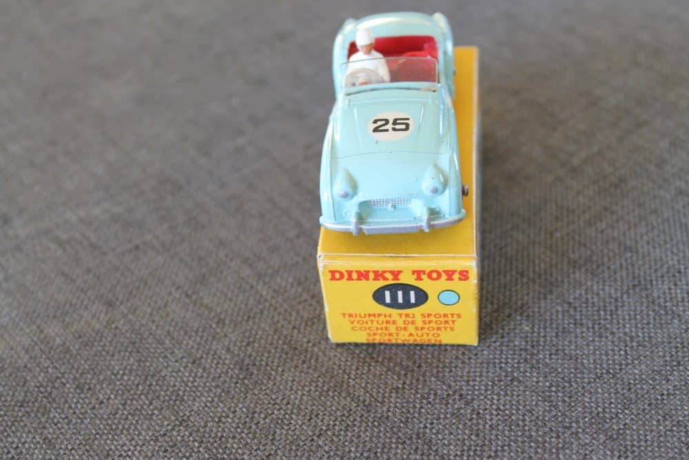 triumph-tr2-competition-pale-blue-red-rn25-scarce-dinky-toys-111-front