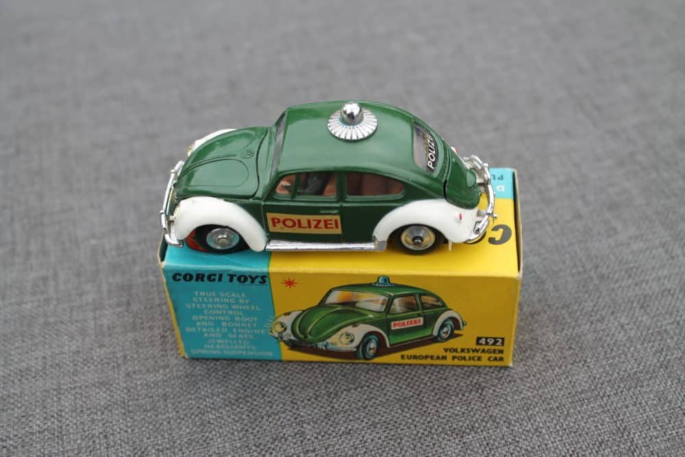 volkswagen-european-police-car-dark-green-corgi-toys-492