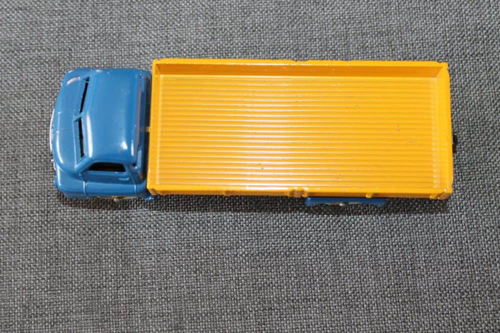 big-bedford-lorry-blue-yellow-and-yellow-wheels-dinky-toys-522-top