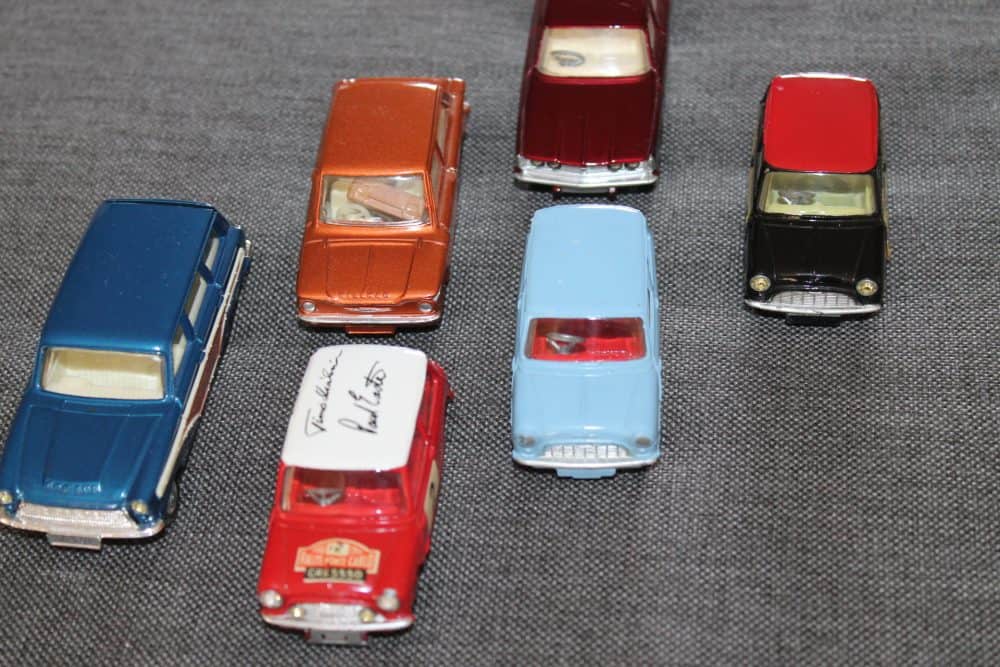 carrimore-car-transporter-ford-tilt-cab-and-six-cars-corgi-toys-gift-set-41-cars-front