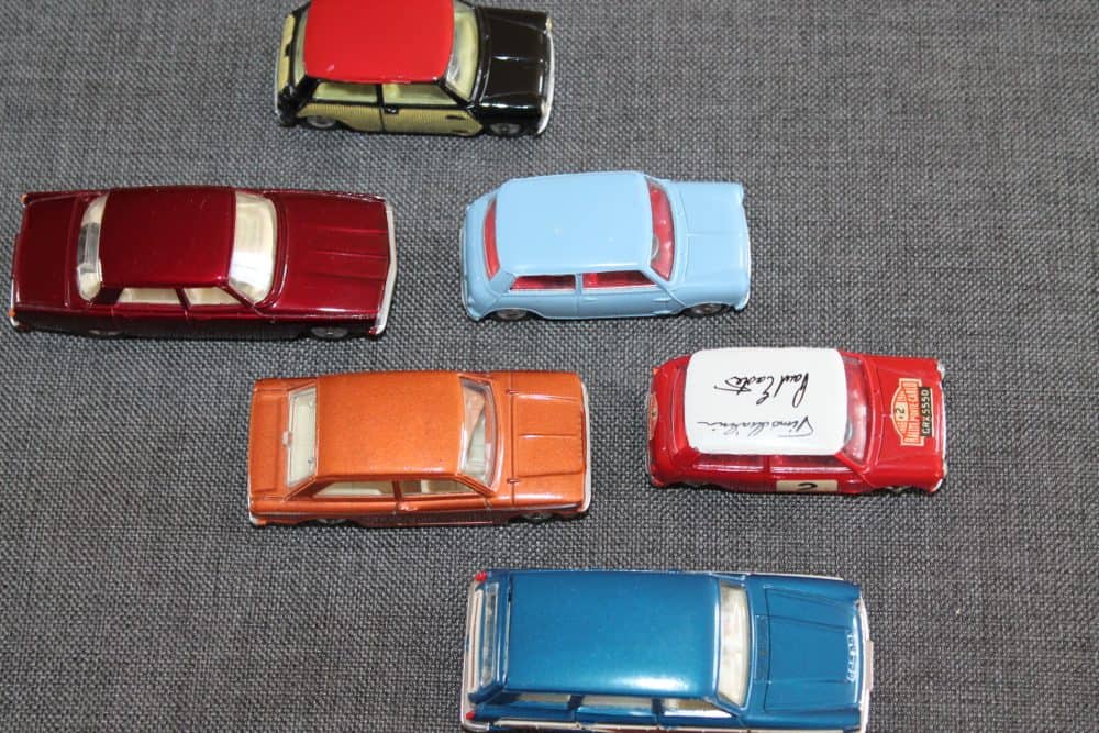 carrimore-car-transporter-ford-tilt-cab-and-six-cars-corgi-toys-gift-set-41-cars-top