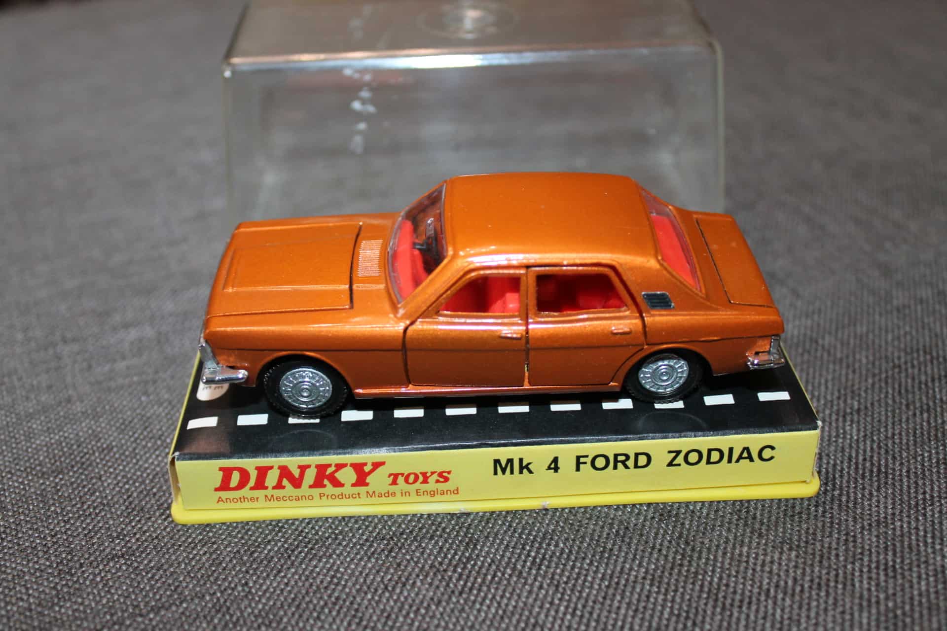 Dinky Toys 164 Mk 4 Ford Zodiac Rare Issue Copy Diecast