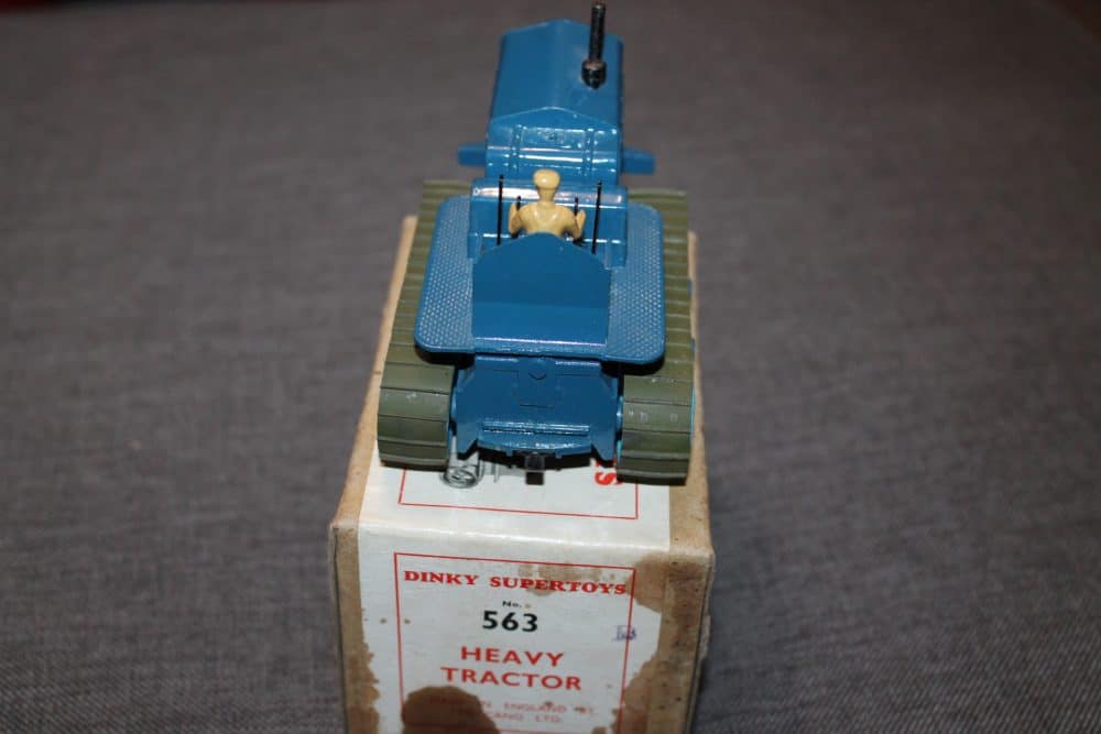 heavy-tractor-rare-blue-colour-dinky-toys-563-back