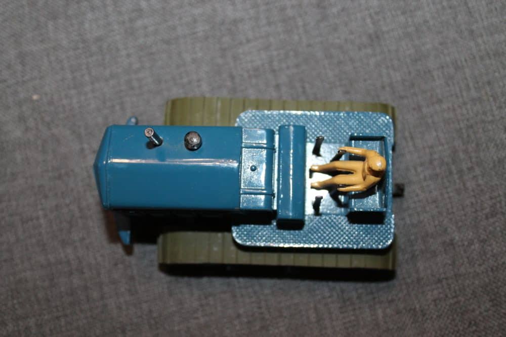heavy-tractor-rare-blue-colour-dinky-toys-563-top