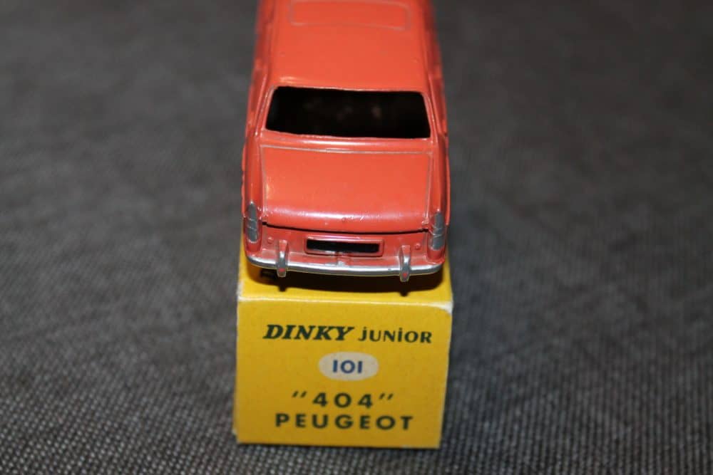 peugeot-404-burnt-orange-scarce-french-dinky-toys-junior-101ba